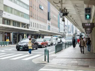 東洞院はやし歯科付近